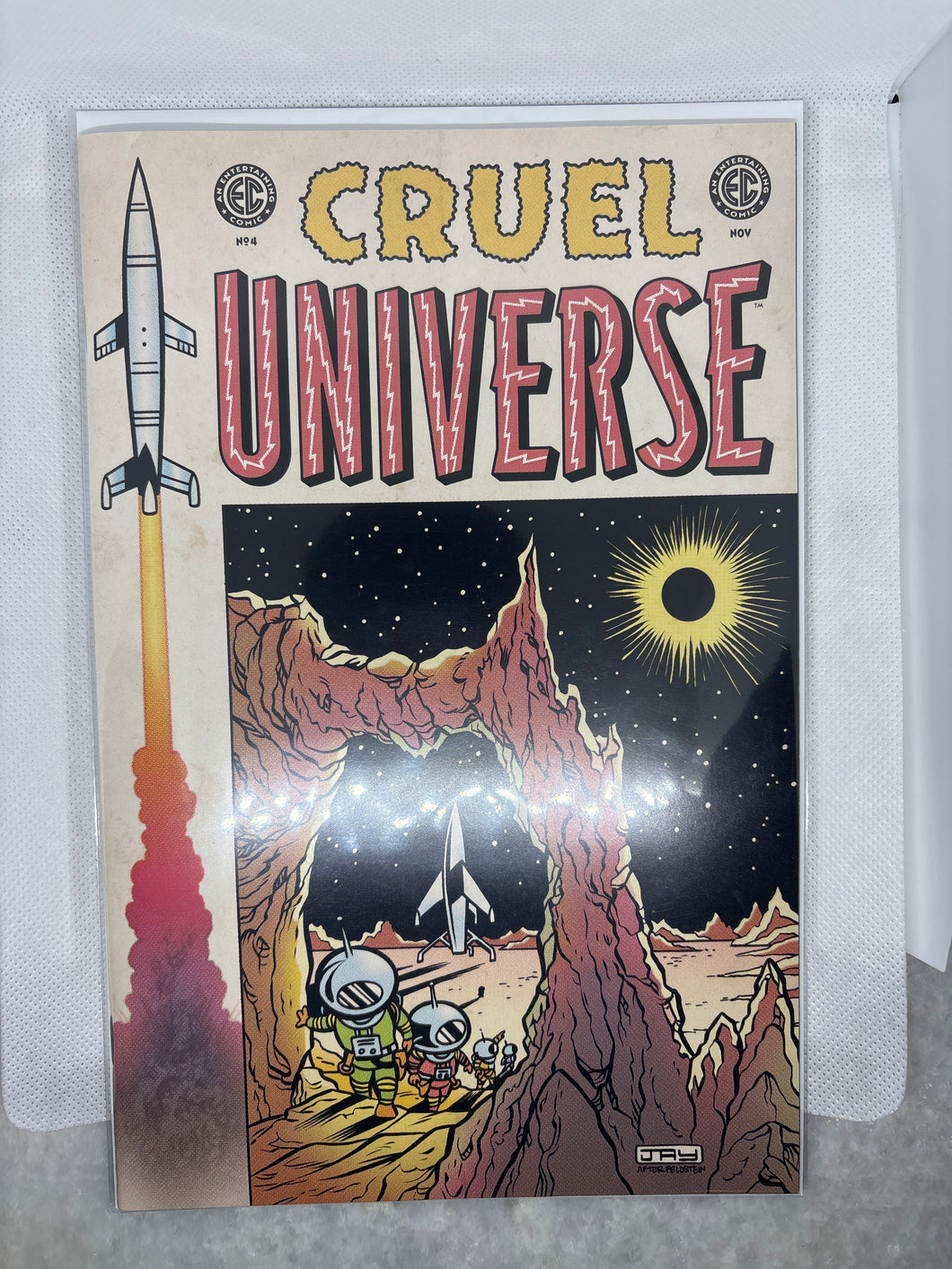 Like New Vintage CRUEL UNIVERSE #4 NOV Outer Space Spaceship Astronauts