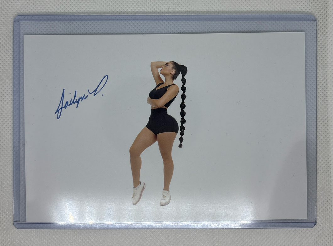 Brand New with Toploader Protector Jailyne Ojeda Hand Signed Autographed 5x7 Postcard Authentic