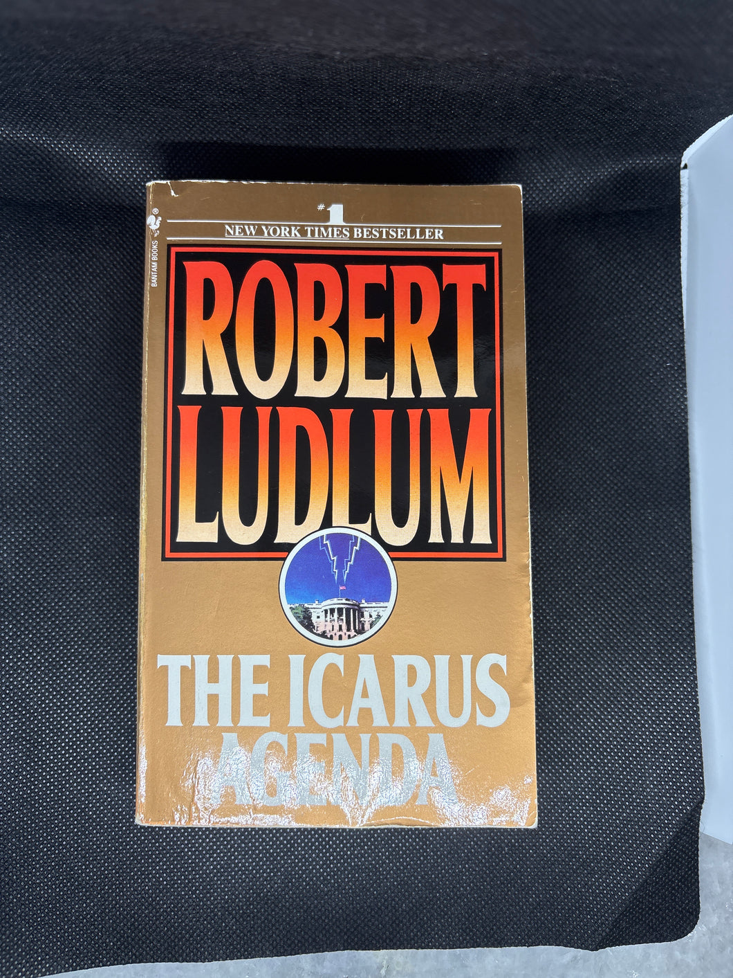 USED The Icarus Agenda by Robert Ludlum Paperback Book