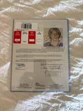 Load image into Gallery viewer, Bill Gates Mugshot Authentic Autograph by JSA with LOA comes with Frame 8x10 and picture is 5x7
