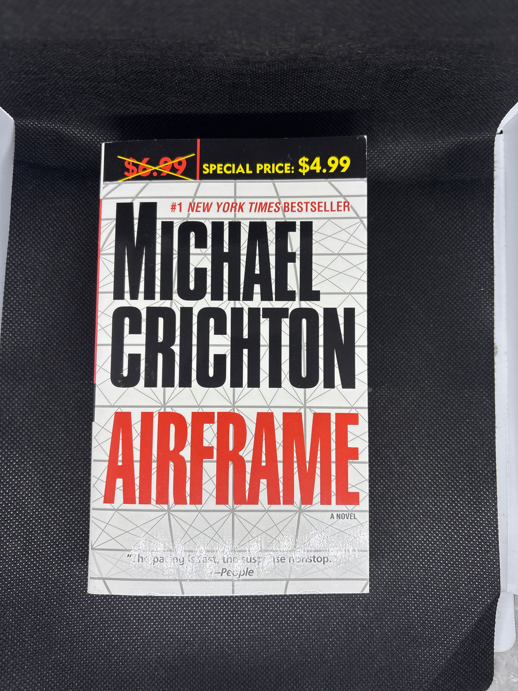 Like New Airframe by Michael Crichton Paperback Book