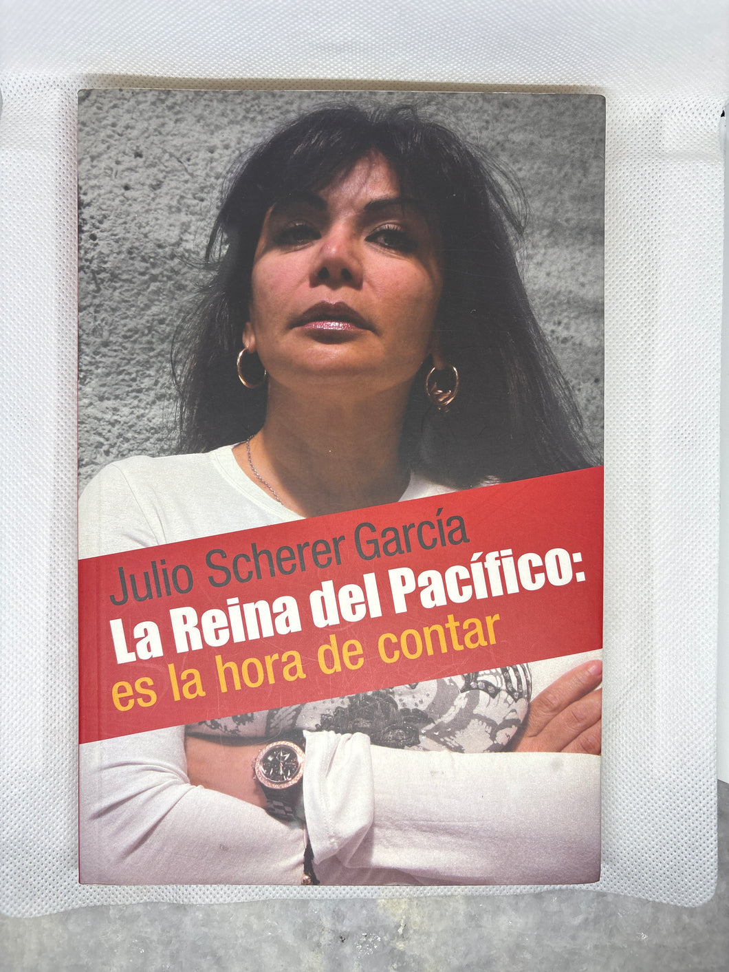 Brand New La Reina del Pacifico Paperback Book