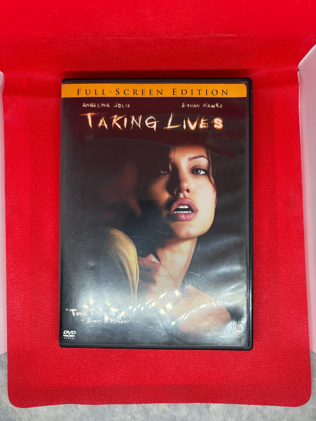 USED DVD Taking Lives Angelina Jolie