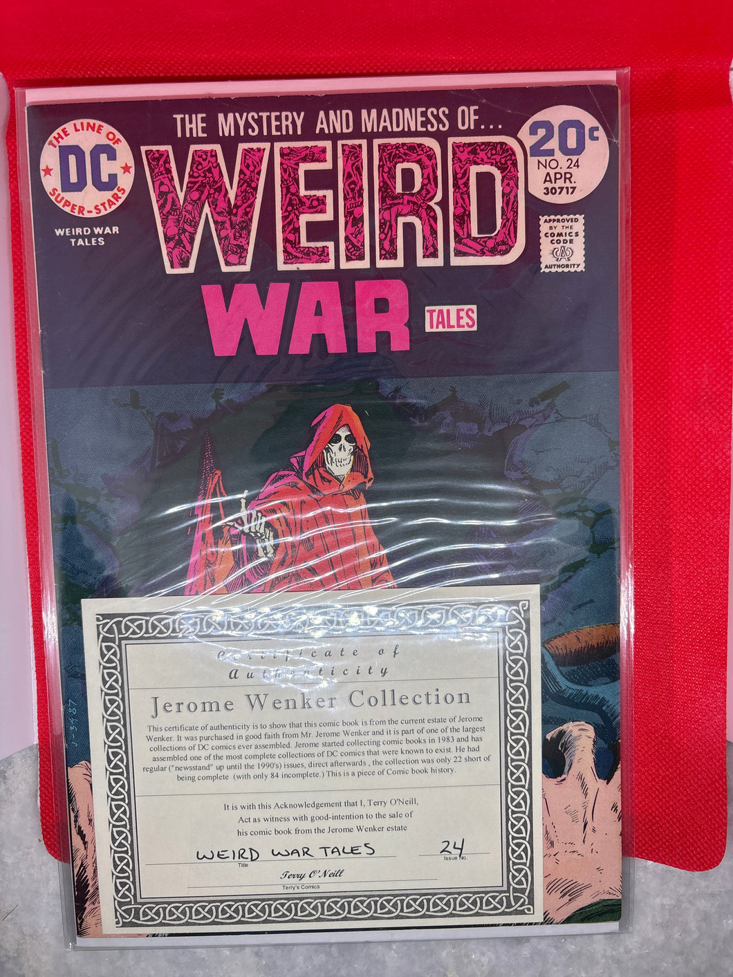 Like New Vintage Weird War Tales # 24 APR Old with Certificate of Authenticity Jerome Wenker Collection