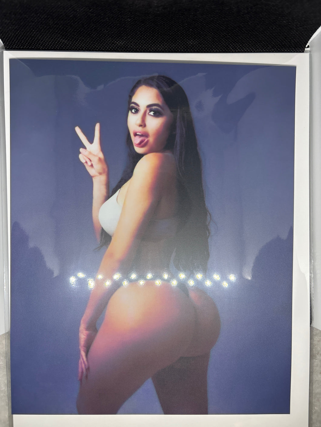 Brand New High Resolution Laminated Picture Jailyne Ojeda Reprint comes with Board and Bag 8x10